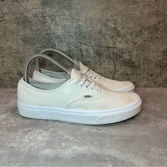 Vans Authentic Sneakers Mens sz 8/Womens sz 9.5 - white - Picture 1 of 6